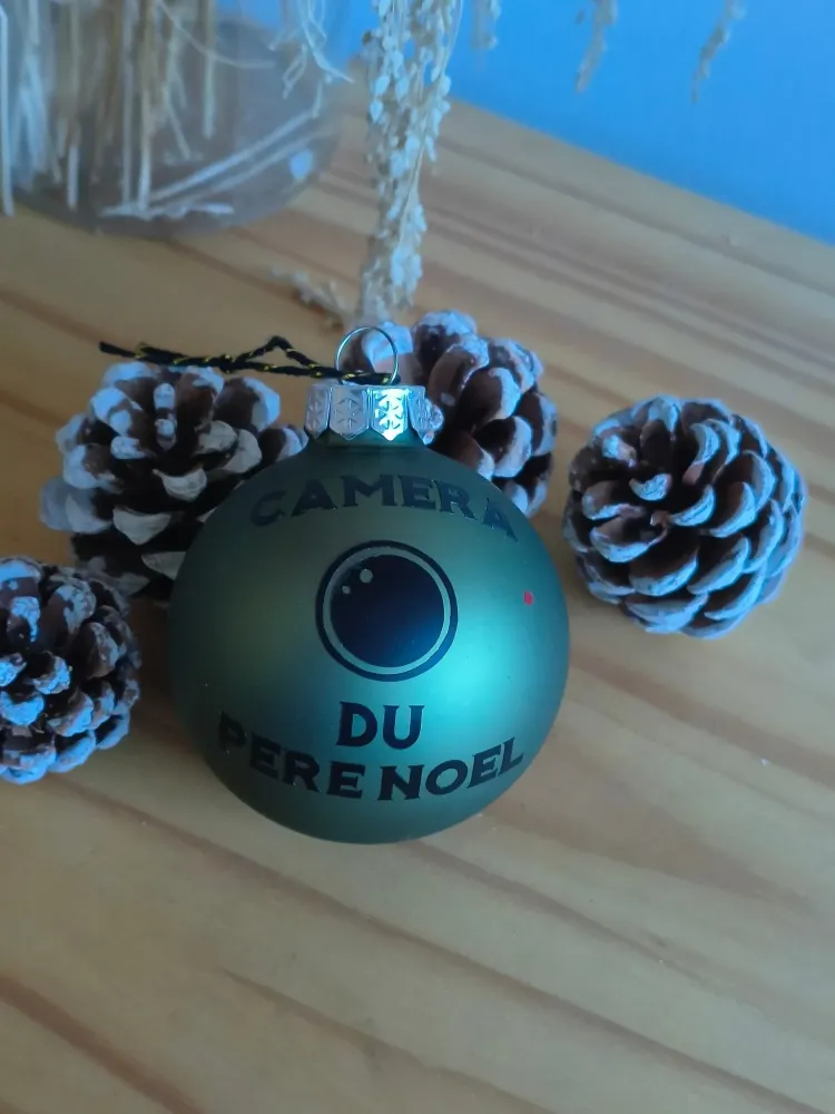 boule de noel camera